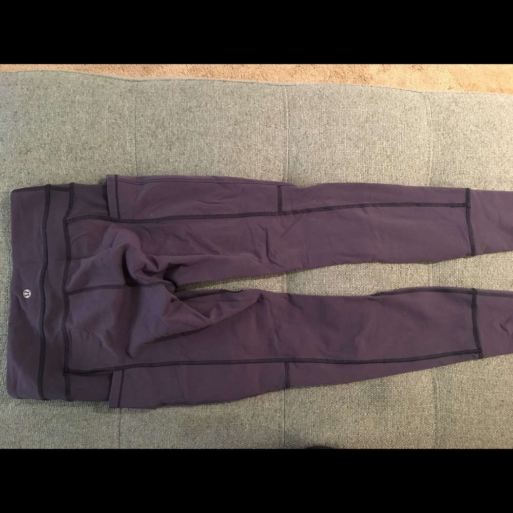 Lululemon Purple Tights with side pockets